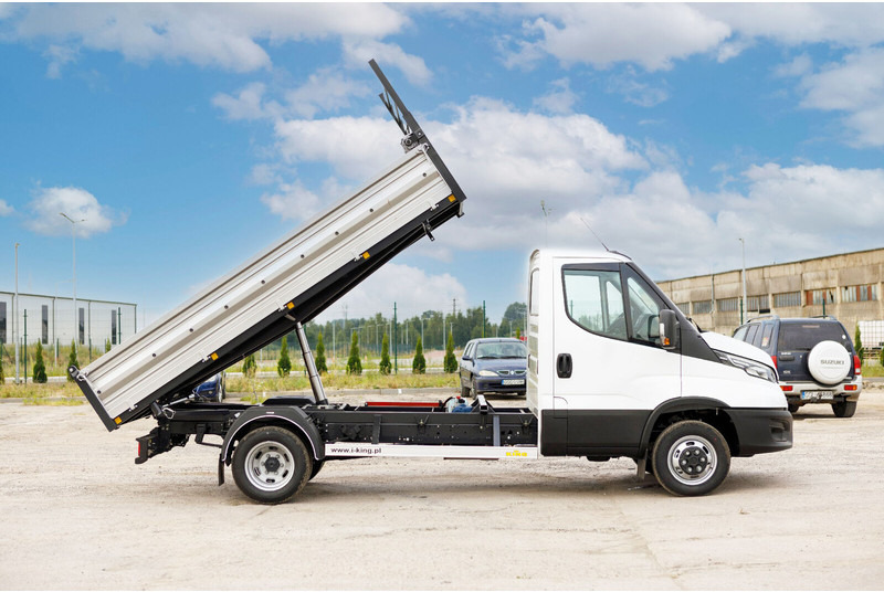 Iveco Daily 50C18 - Dostavno vozilo istovarivač: slika 2 Iveco Daily 50C18 - Dostavno vozilo istovarivač: slika 2