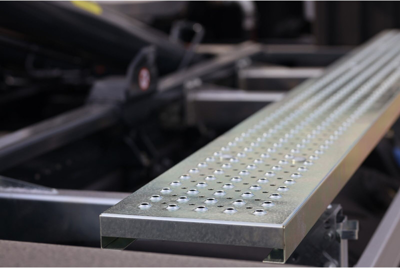 Renault D 18 HIGH P - Kamion sa hidrauličnom kukom: slika 3 Renault D 18 HIGH P - Kamion sa hidrauličnom kukom: slika 3