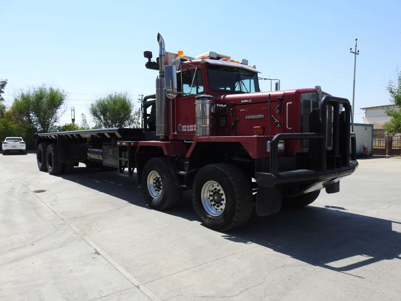 Kenworth * C500 * Bed / Winch * 8x4 Oil Field Truck * - Kamion sa tovarnim sandukom: slika 2 Kenworth * C500 * Bed / Winch * 8x4 Oil Field Truck * - Kamion sa tovarnim sandukom: slika 2