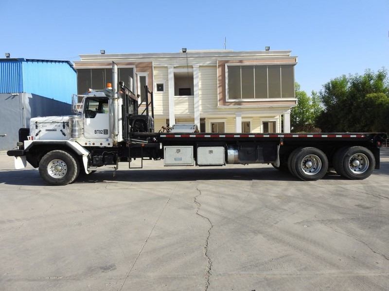 Kenworth * C500 * Bed / winch Truck * 6x4 Oil Field Truck * - Kamion sa tovarnim sandukom: slika 4 Kenworth * C500 * Bed / winch Truck * 6x4 Oil Field Truck * - Kamion sa tovarnim sandukom: slika 4