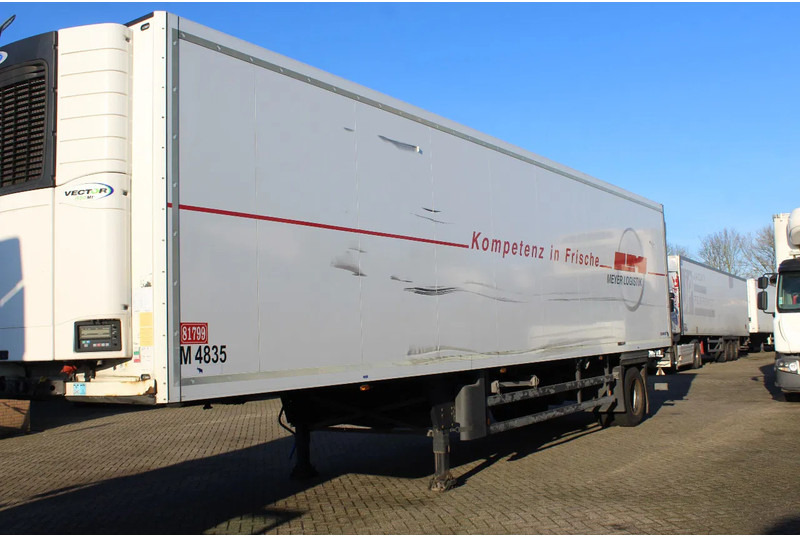 Schmitz Cargobull * 1 AXLE * VECTOR 1950 MT * - Poluprikolica hladnjače: slika 3 Schmitz Cargobull * 1 AXLE * VECTOR 1950 MT * - Poluprikolica hladnjače: slika 3