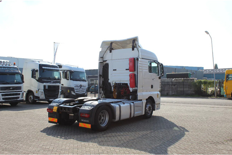 MAN TGX 18.460 * RETARDER * EURO6 * 4X2 * 2 BIG TANK * - Tegljač: slika 4 MAN TGX 18.460 * RETARDER * EURO6 * 4X2 * 2 BIG TANK * - Tegljač: slika 4