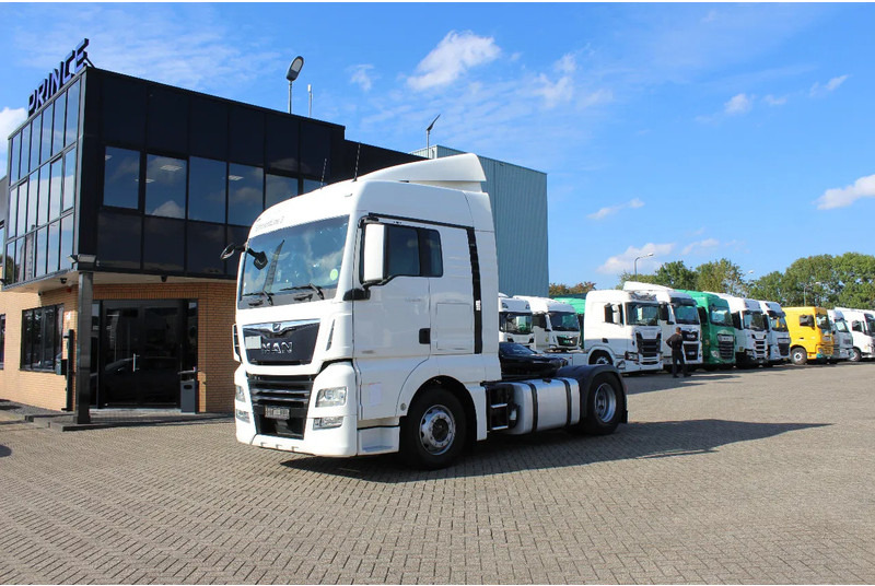 MAN TGX 18.460 * RETARDER * EURO6 * 4X2 * 2 BIG TANK * - Tegljač: slika 1 MAN TGX 18.460 * RETARDER * EURO6 * 4X2 * 2 BIG TANK * - Tegljač: slika 1