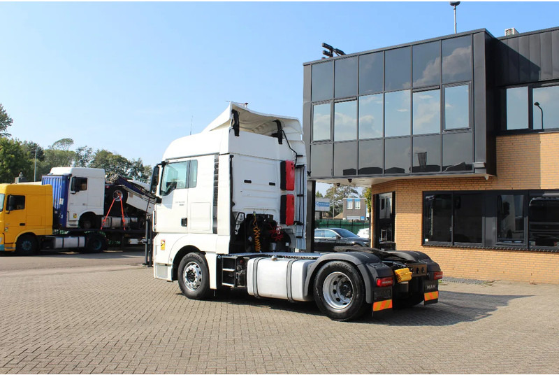 MAN TGX 18.460 * RETARDER * EURO6 * 4X2 * 2 BIG TANK * - Tegljač: slika 3 MAN TGX 18.460 * RETARDER * EURO6 * 4X2 * 2 BIG TANK * - Tegljač: slika 3