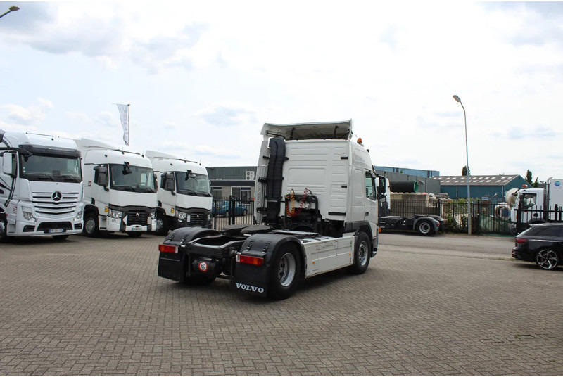 Volvo FM 380 * hydraulic * 4x2 * - Tegljač: slika 4 Volvo FM 380 * hydraulic * 4x2 * - Tegljač: slika 4