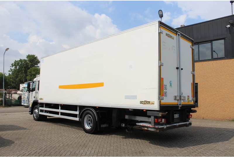 Volvo FM 330 * EURO5 * CARRIER SUPRA SILENT MT * - Hladnjača: slika 2 Volvo FM 330 * EURO5 * CARRIER SUPRA SILENT MT * - Hladnjača: slika 2