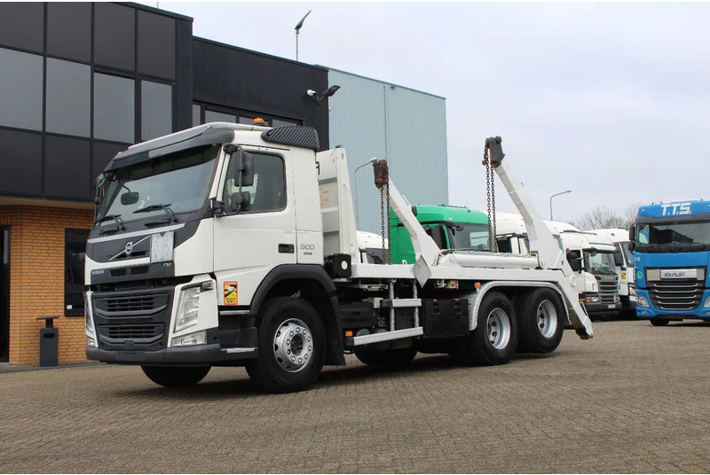 Volvo FM 500 * EURO6 * 6X2 * LIFT AXLE * - Kamion za utovaranje kontejnera: slika 1 Volvo FM 500 * EURO6 * 6X2 * LIFT AXLE * - Kamion za utovaranje kontejnera: slika 1