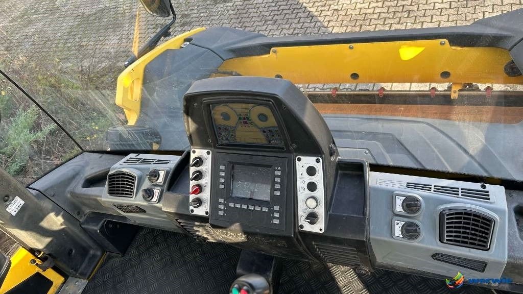 Valjak za puteve Bomag BW 206 AD-5 AM: slika 13 Valjak za puteve Bomag BW 206 AD-5 AM: slika 13