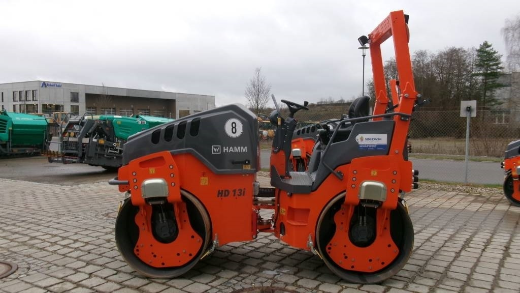 Hamm HD 13i VV - Valjak za puteve: slika 1 Hamm HD 13i VV - Valjak za puteve: slika 1