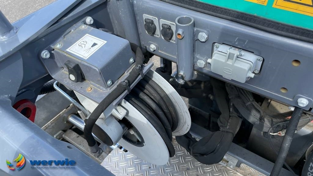Asfaltni finišer Vögele Super 800i: slika 27