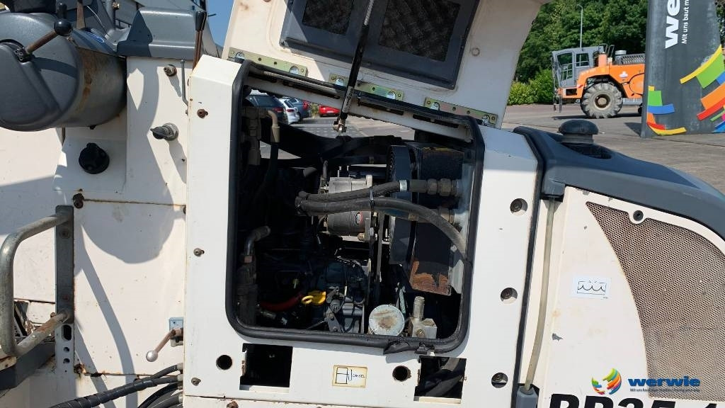 Hladni planer Wirtgen W 35 DC / FB500: slika 17