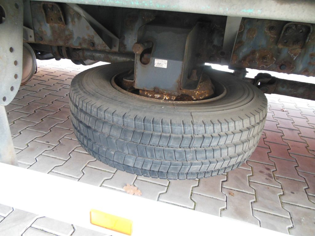 Dostavno vozilo sa otvorenom sandukom Renault MIDLUM DXI 180.08 Renault MIDLUM DXI 180.08: slika 8 Dostavno vozilo sa otvorenom sandukom Renault MIDLUM DXI 180.08 Renault MIDLUM DXI 180.08: slika 8