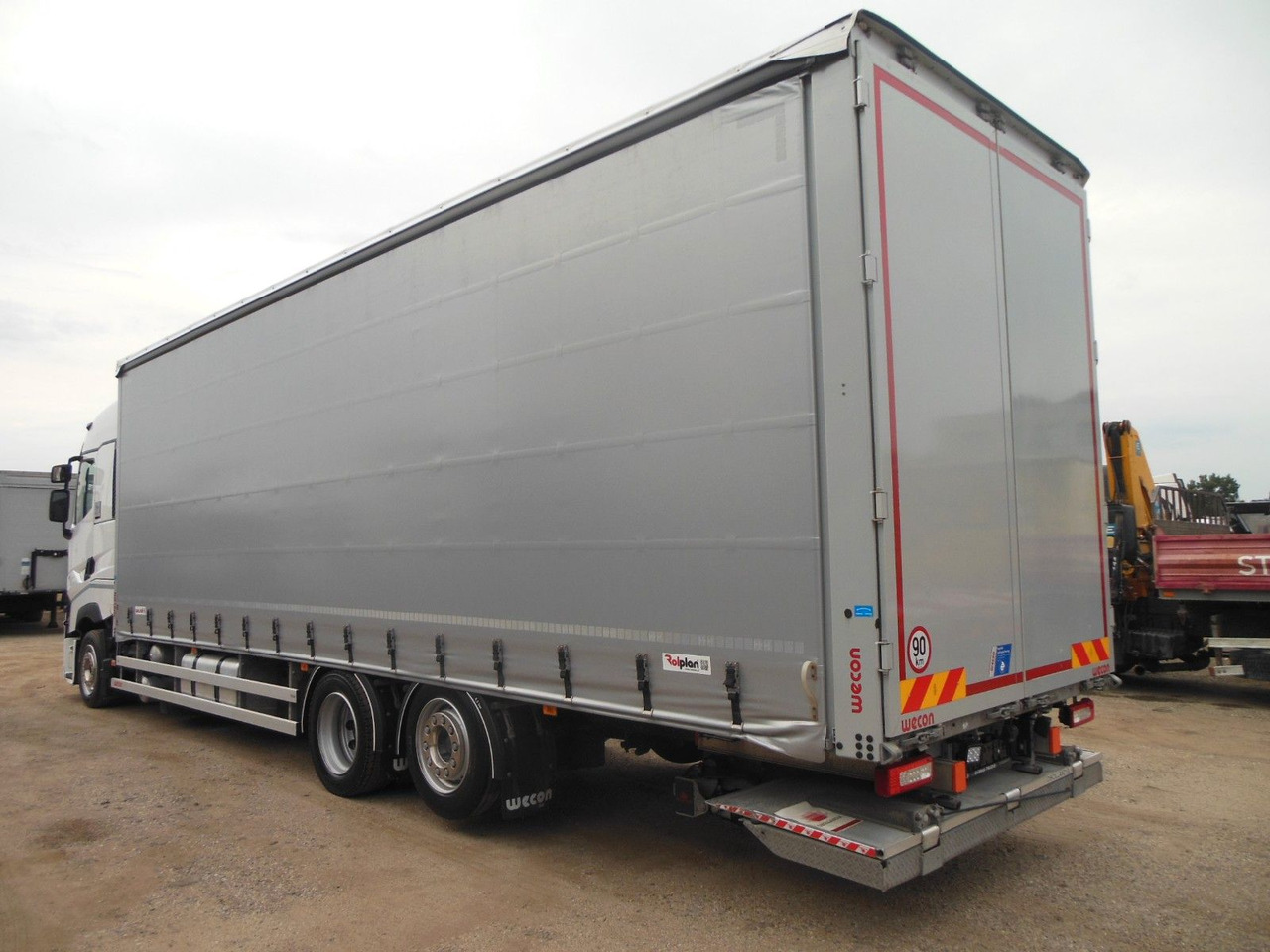Renault T 440, 6X2, D-HOLLANDIA, 23 PALETTEN, WIE NEUE! - Kamion sa ceradom: slika 4 Renault T 440, 6X2, D-HOLLANDIA, 23 PALETTEN, WIE NEUE! - Kamion sa ceradom: slika 4