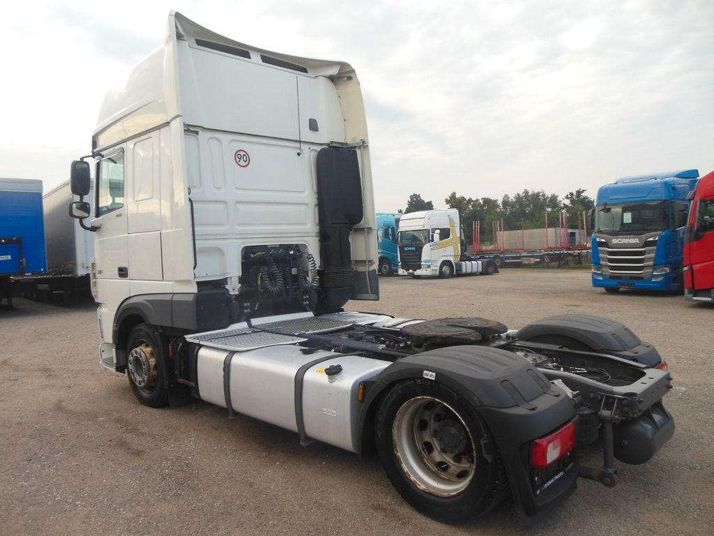 DAF XF 106.480 SSC, LOWDECK, STANDKLIMA - Tegljač: slika 4 DAF XF 106.480 SSC, LOWDECK, STANDKLIMA - Tegljač: slika 4