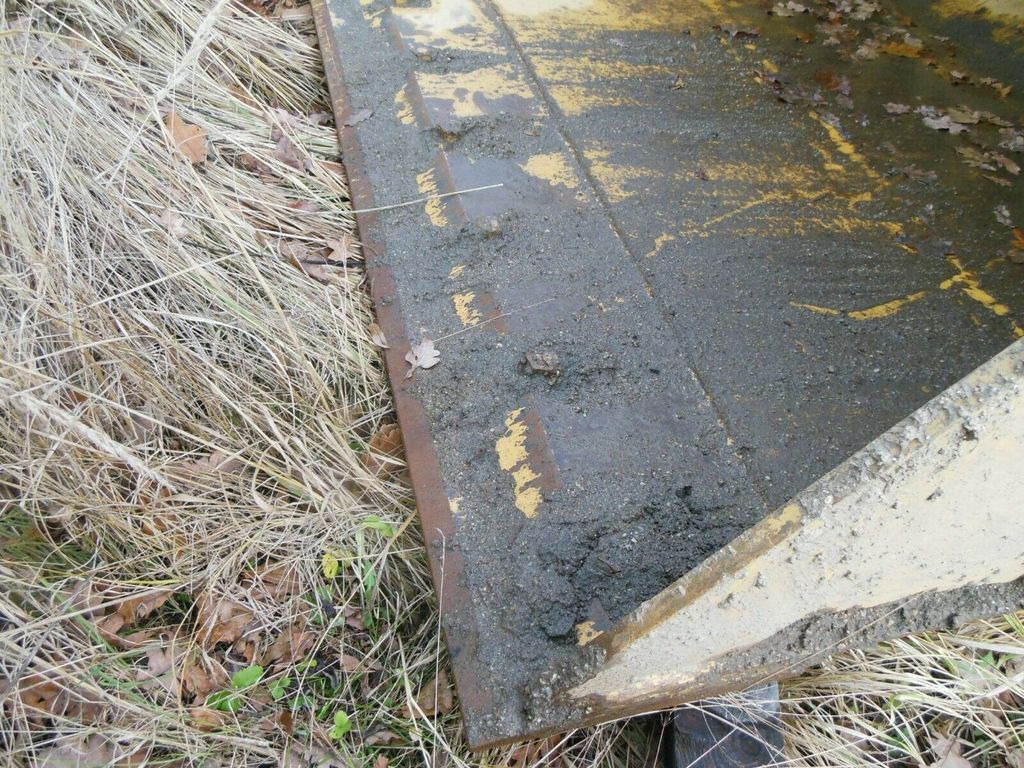 Volvo L120 - Schaufel 3,8m3 Volvo L120 - Schaufel 3,8m3 - Utovarna kašika: slika 5 Volvo L120 - Schaufel 3,8m3 Volvo L120 - Schaufel 3,8m3 - Utovarna kašika: slika 5