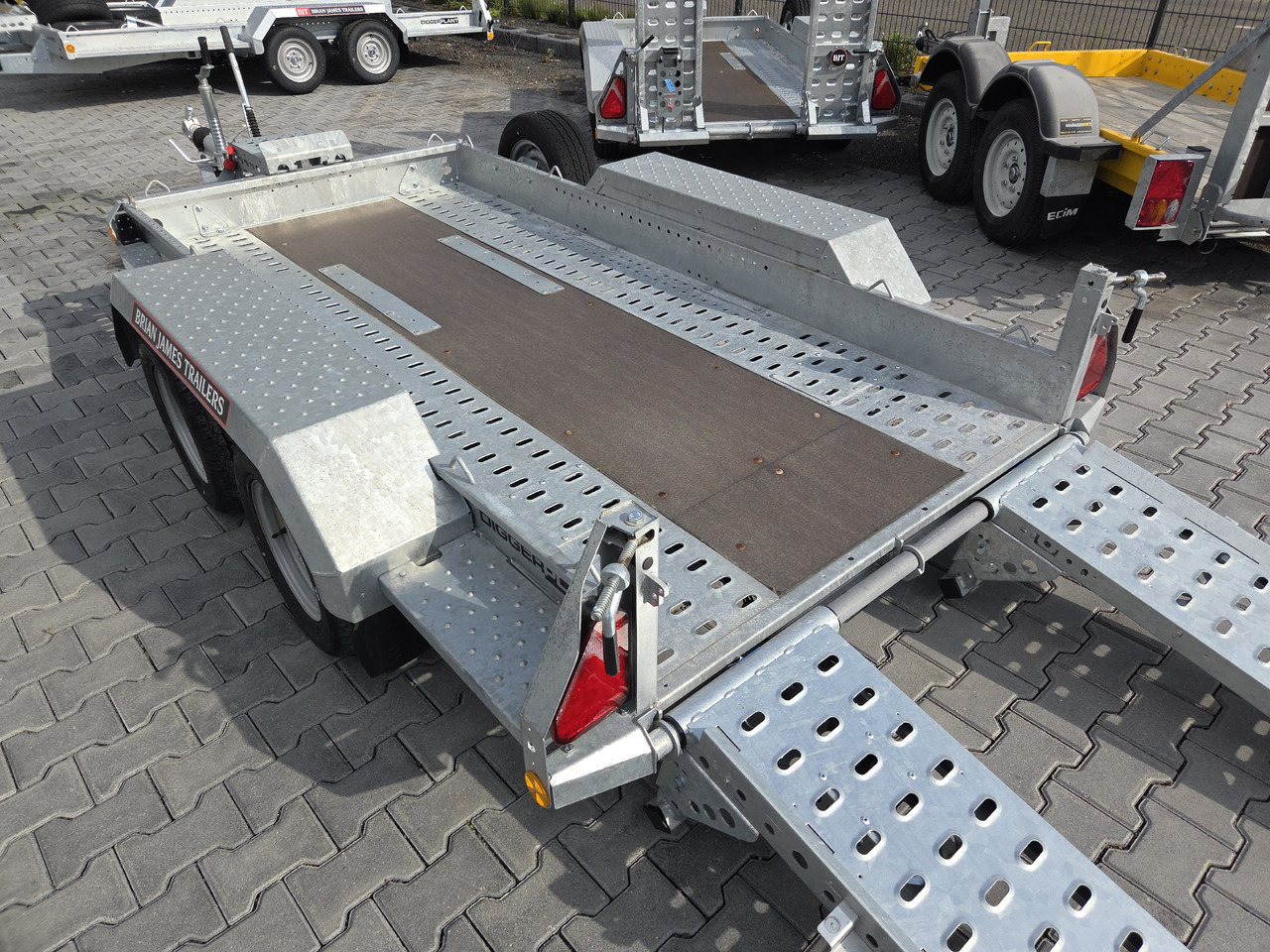 Brian James Digger Plant 543-2813-35 280x130cm Auffahrrampen klappbar Reserverad 3500kg - Prikolica za prevoz radnih mašina: slika 4 Brian James Digger Plant 543-2813-35 280x130cm Auffahrrampen klappbar Reserverad 3500kg - Prikolica za prevoz radnih mašina: slika 4