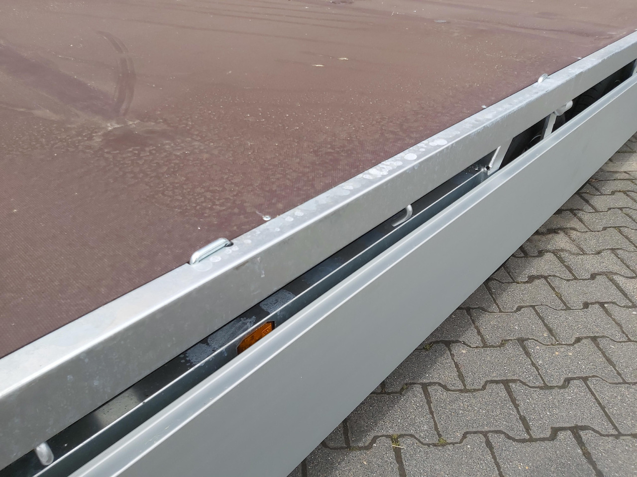 MEDAX - 2 3000 405x203x30cm 12" niedrig Fahrwerk (XL) 3000kg - Plato prikolica: slika 4 MEDAX - 2 3000 405x203x30cm 12" niedrig Fahrwerk (XL) 3000kg - Plato prikolica: slika 4