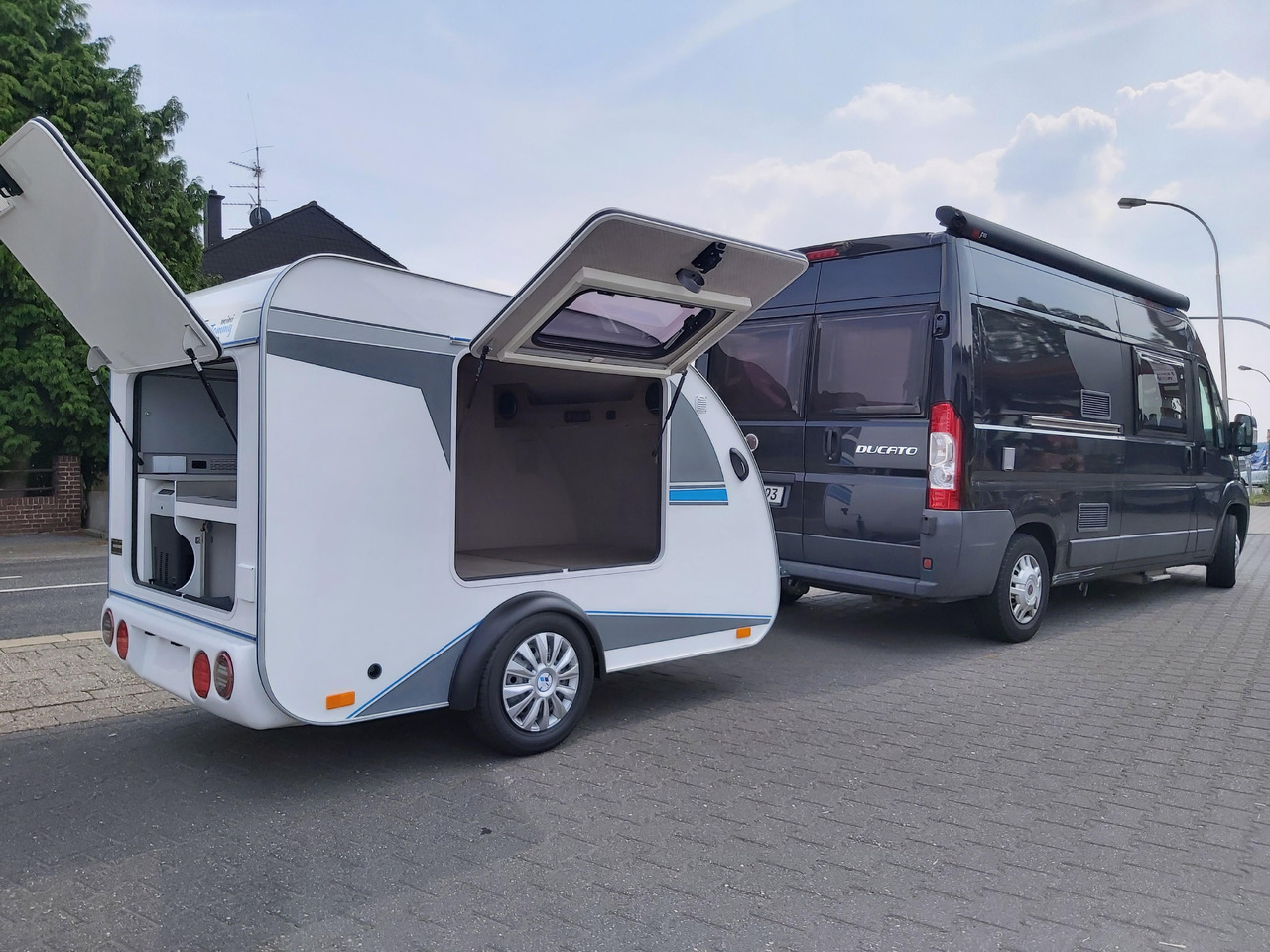 Kamp prikolica Mini Camper Mini Tommy TMC25 Basic V1 252x140x121cm Küche 100km/H 750kg ohne Bremse Winter Aktion: slika 17