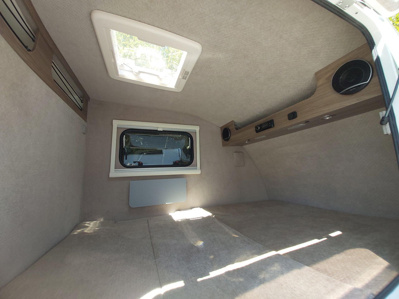 Kamp prikolica Mini Camper Mini Tommy TMC25 Basic V1 252x140x121cm Küche 100km/H 750kg ohne Bremse Winter Aktion: slika 10