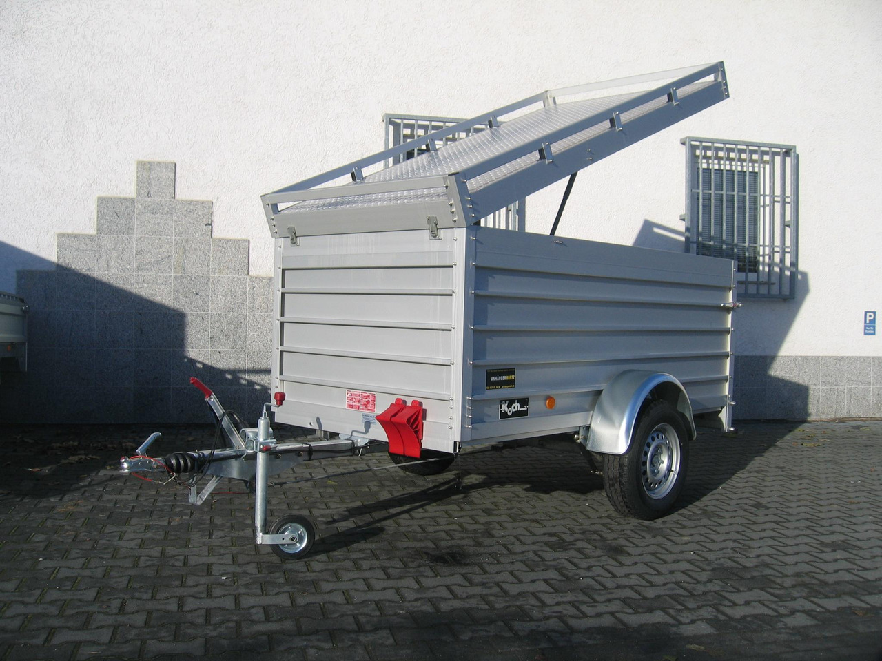 PKW Anhänger Koch Aluline 4.13 Deckel 250x125x95cm (S) 1300kg 100 km/H Aktion 2022 - Prikolica sa zatvorenim sandukom: slika 1 PKW Anhänger Koch Aluline 4.13 Deckel 250x125x95cm (S) 1300kg 100 km/H Aktion 2022 - Prikolica sa zatvorenim sandukom: slika 1