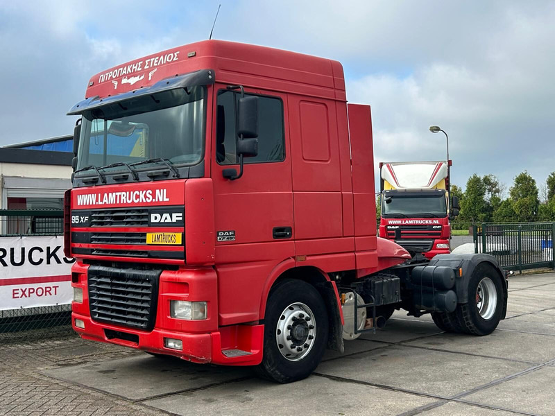DAF XF 95.480 EURO 2 ZF MANUAL GEARBOX TOP CONDITION - Tegljač: slika 1 DAF XF 95.480 EURO 2 ZF MANUAL GEARBOX TOP CONDITION - Tegljač: slika 1