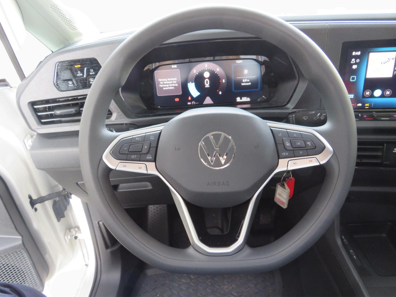 VOLKSWAGEN Caddy Cargo 2.0 TDI 75 kW Klima ZV - Mali kombi: slika 3 VOLKSWAGEN Caddy Cargo 2.0 TDI 75 kW Klima ZV - Mali kombi: slika 3