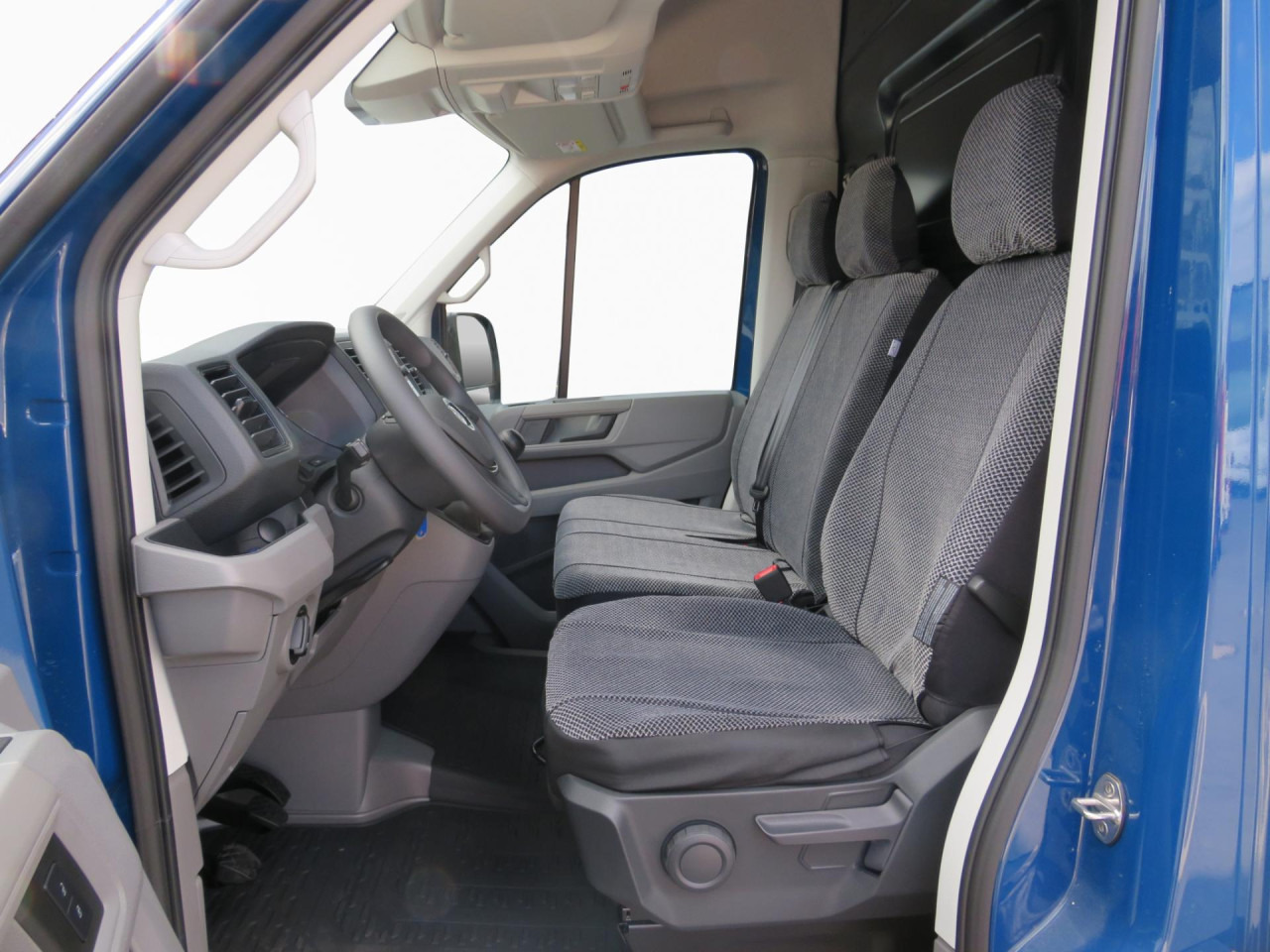 Furgon VOLKSWAGEN Crafter 35 L3H3 Kasten Klima Navi ZV: slika 15 Furgon VOLKSWAGEN Crafter 35 L3H3 Kasten Klima Navi ZV: slika 15