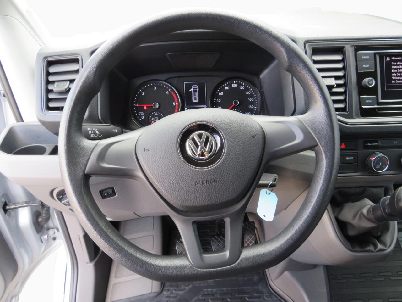 VOLKSWAGEN Crafter 35 L4H3 Doka Kasten Klima AHK Navi ZV - Furgon, Dostavno vozilo sa duplom kabinom: slika 2 VOLKSWAGEN Crafter 35 L4H3 Doka Kasten Klima AHK Navi ZV - Furgon, Dostavno vozilo sa duplom kabinom: slika 2