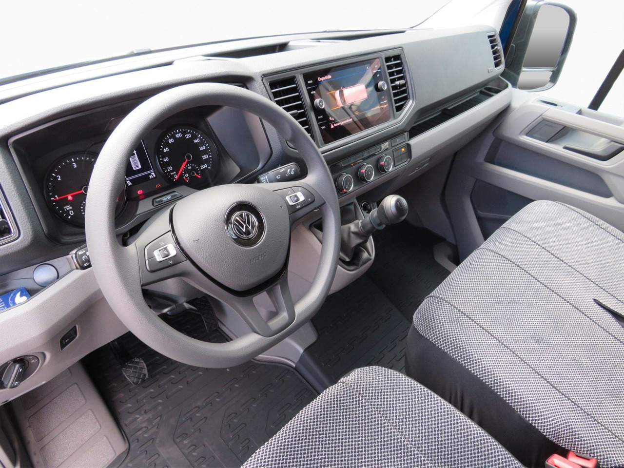 Volkswagen Crafter 35 L3H3 Kasten - Furgon: slika 2 Volkswagen Crafter 35 L3H3 Kasten - Furgon: slika 2
