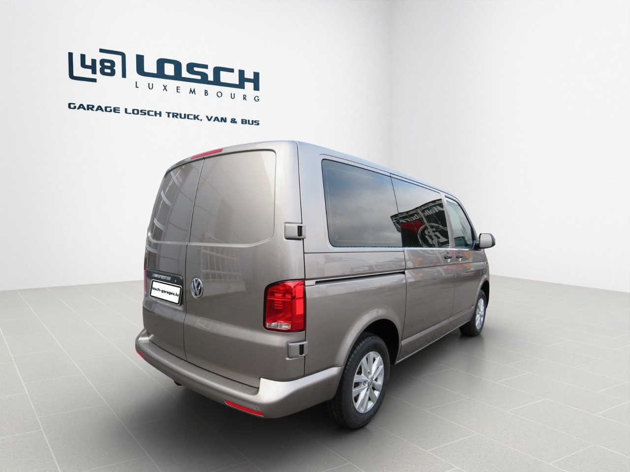 Volkswagen T6.1 Transporter Trendline 2.0 TDI Kasten - Mali kombi: slika 4 Volkswagen T6.1 Transporter Trendline 2.0 TDI Kasten - Mali kombi: slika 4