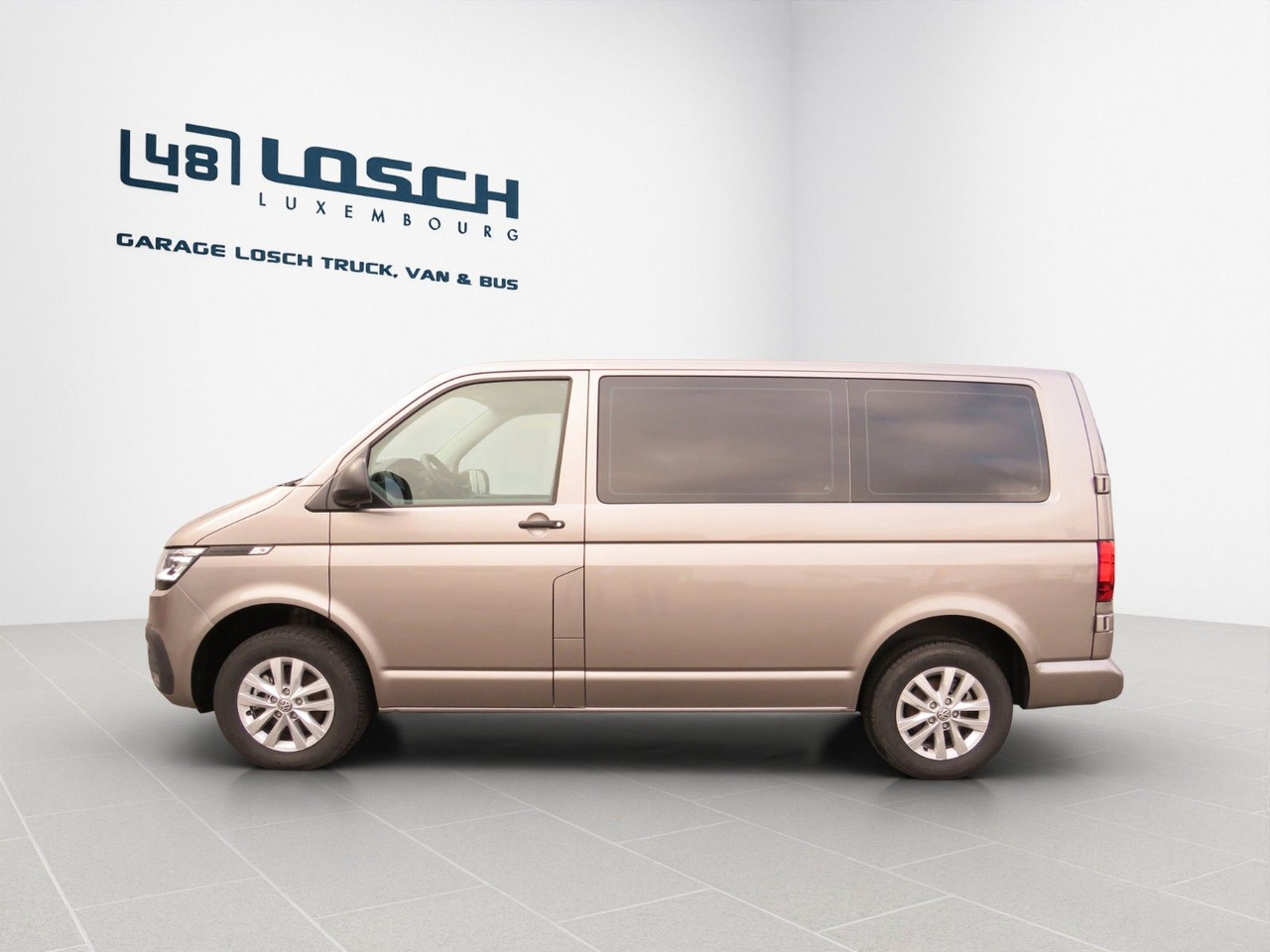 Volkswagen T6.1 Transporter Trendline 2.0 TDI Kasten - Mali kombi: slika 2 Volkswagen T6.1 Transporter Trendline 2.0 TDI Kasten - Mali kombi: slika 2