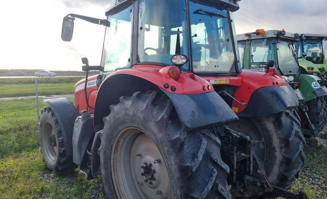 Massey Ferguson 6465 Dyna 6 - Traktor: slika 3 Massey Ferguson 6465 Dyna 6 - Traktor: slika 3
