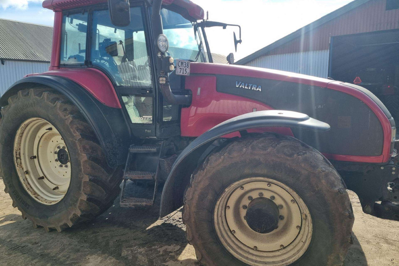 Valtra T190 - Traktor: slika 3 Valtra T190 - Traktor: slika 3