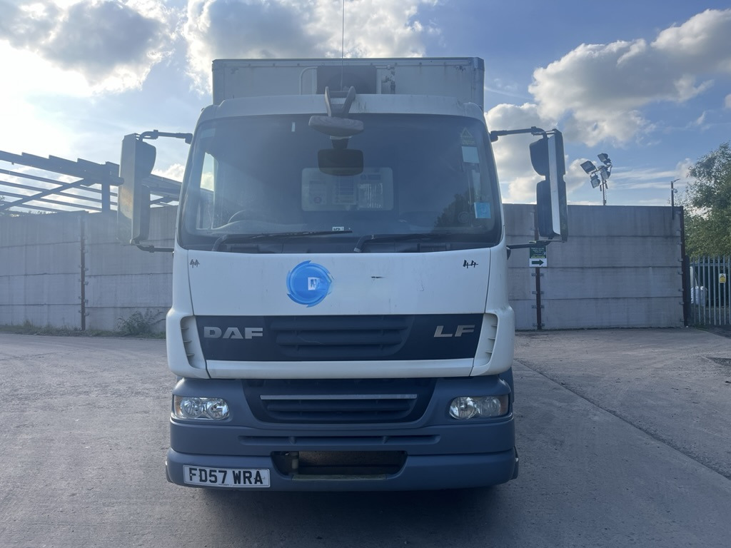 Daf 55LF 220 4x2 Box Van - Dostavno vozilo sa zatvorenim sandukom: slika 3 Daf 55LF 220 4x2 Box Van - Dostavno vozilo sa zatvorenim sandukom: slika 3