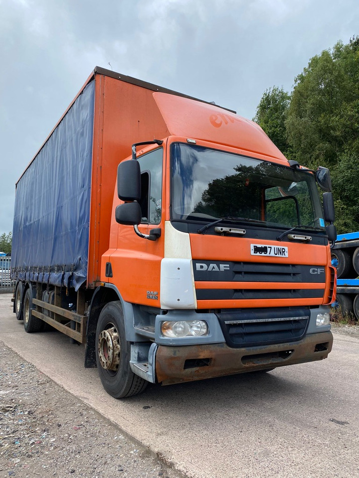 Daf 75 CF 310 6X2 Curtain side - Kamion sa ceradom: slika 2 Daf 75 CF 310 6X2 Curtain side - Kamion sa ceradom: slika 2