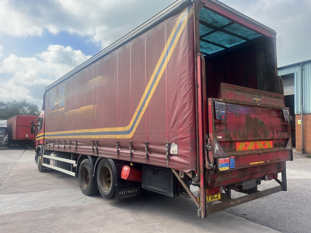 Scania P270 6x2 Curtain side. - Kamion sa ceradom: slika 4 Scania P270 6x2 Curtain side. - Kamion sa ceradom: slika 4
