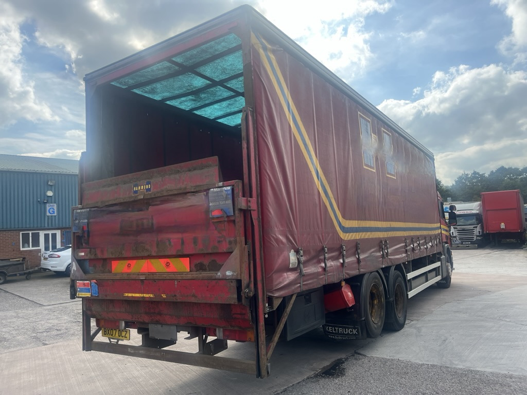Scania P270 6x2 Curtain side. - Kamion sa ceradom: slika 3 Scania P270 6x2 Curtain side. - Kamion sa ceradom: slika 3