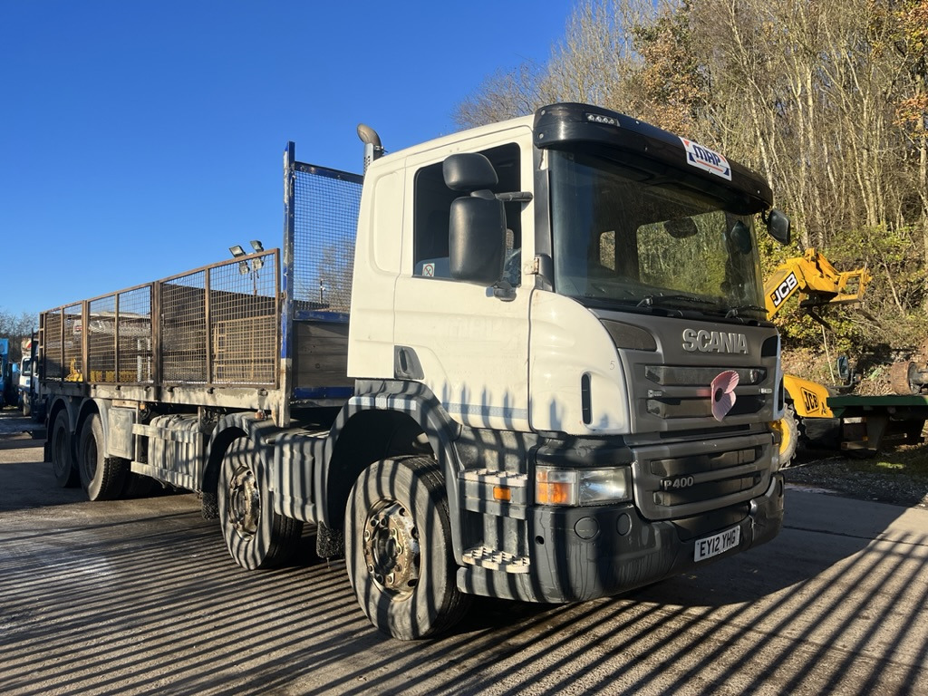 Scania P400 8x4 Rigid - Kamion sa tovarnim sandukom: slika 2 Scania P400 8x4 Rigid - Kamion sa tovarnim sandukom: slika 2