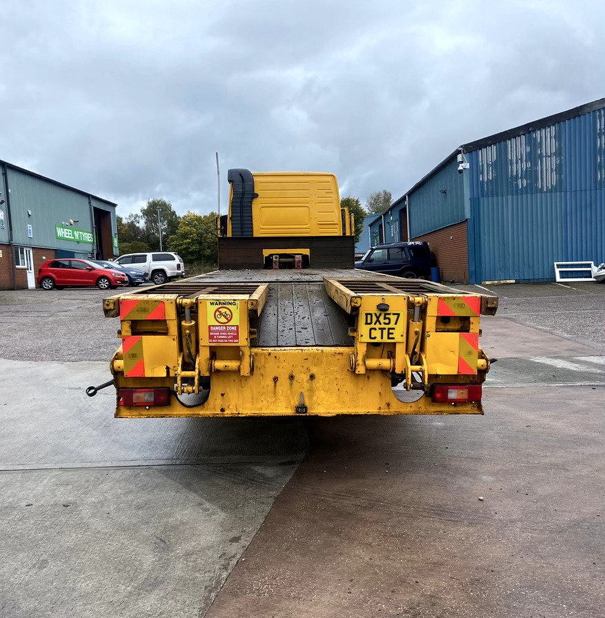 VOLVO FM9 340 6x2 - Kamion sa tovarnim sandukom: slika 3 VOLVO FM9 340 6x2 - Kamion sa tovarnim sandukom: slika 3