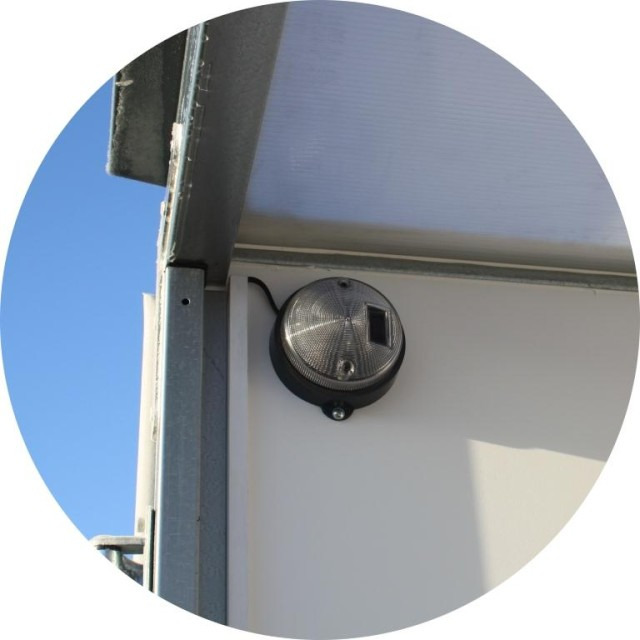 Brenderup Cargo Dynamic CD260WHBR1300 Rampe Kofferanhänger 1,3 to. 260x155x185cm - Prikolica sa zatvorenim sandukom: slika 4 Brenderup Cargo Dynamic CD260WHBR1300 Rampe Kofferanhänger 1,3 to. 260x155x185cm - Prikolica sa zatvorenim sandukom: slika 4