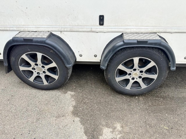 Brian James Race Sport, 340-5000, 5000 x 2000 mm, 2,6 to. - Prikolica za prevoz automobila: slika 3 Brian James Race Sport, 340-5000, 5000 x 2000 mm, 2,6 to. - Prikolica za prevoz automobila: slika 3