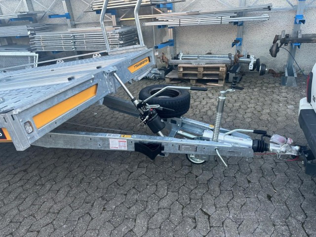 Brian James T Transporter, 231-5021-35-2-12, 5000 x 2150 mm, 3,5 to. kippbar mit Auffahrrampen - Prikolica za prevoz automobila: slika 2 Brian James T Transporter, 231-5021-35-2-12, 5000 x 2150 mm, 3,5 to. kippbar mit Auffahrrampen - Prikolica za prevoz automobila: slika 2