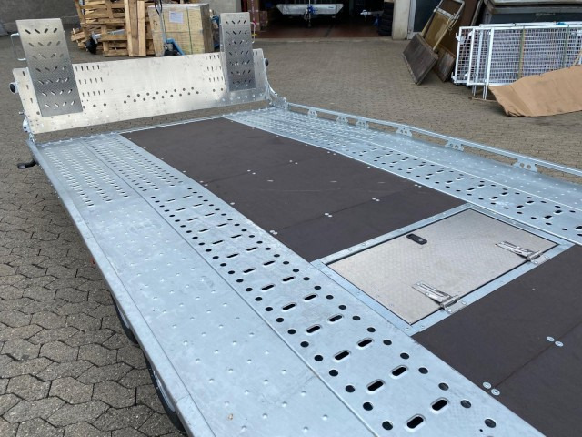 Brian James T Transporter, 231-5521-35-3-10, 5500 x 2100 mm, 3,5 to. kippbar mit Auffahrrampe - Prikolica za prevoz automobila: slika 5 Brian James T Transporter, 231-5521-35-3-10, 5500 x 2100 mm, 3,5 to. kippbar mit Auffahrrampe - Prikolica za prevoz automobila: slika 5