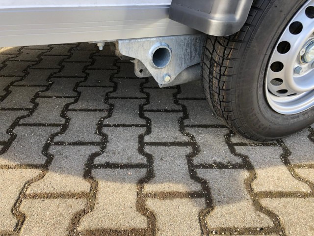 Prikolica sa zatvorenim sandukom novi Cheval Liberte Debon Cargo 2 Poly + Türe weiß 1300 kg, 100 km/h, 300x155x168cm: slika 7 Prikolica sa zatvorenim sandukom novi Cheval Liberte Debon Cargo 2 Poly + Türe weiß 1300 kg, 100 km/h, 300x155x168cm: slika 7