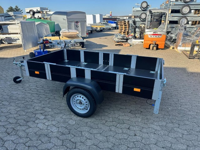 Faltos Blackline, 750 kg, 2420 x 1240 x 300 mm - Prikolica za automobil: slika 1 Faltos Blackline, 750 kg, 2420 x 1240 x 300 mm - Prikolica za automobil: slika 1