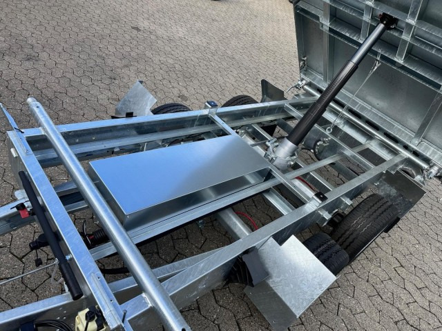 Humbaur 3-Seitenkipper HTK 2700.27 E-Pumpe Alu, 2670 x 1500 x 350 mm, 2,7 to. - Prikolica istovarivača: slika 5 Humbaur 3-Seitenkipper HTK 2700.27 E-Pumpe Alu, 2670 x 1500 x 350 mm, 2,7 to. - Prikolica istovarivača: slika 5