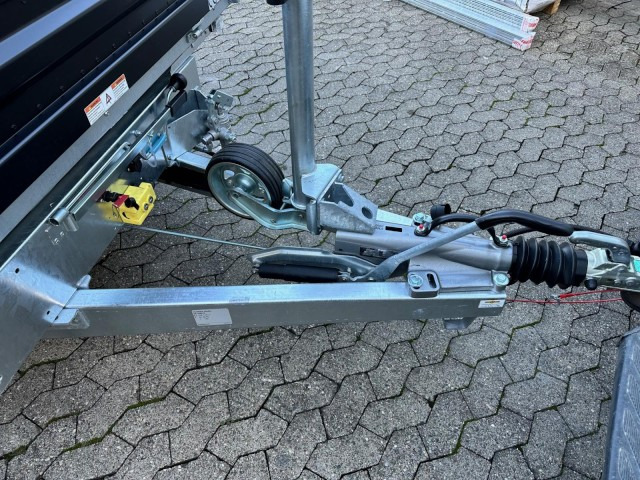 Humbaur 3-Seitenkipper HTK 3500.31 Alu black edition , 3140 x 1750 x 350 mm, 3,5 to. - Prikolica istovarivača: slika 3 Humbaur 3-Seitenkipper HTK 3500.31 Alu black edition , 3140 x 1750 x 350 mm, 3,5 to. - Prikolica istovarivača: slika 3