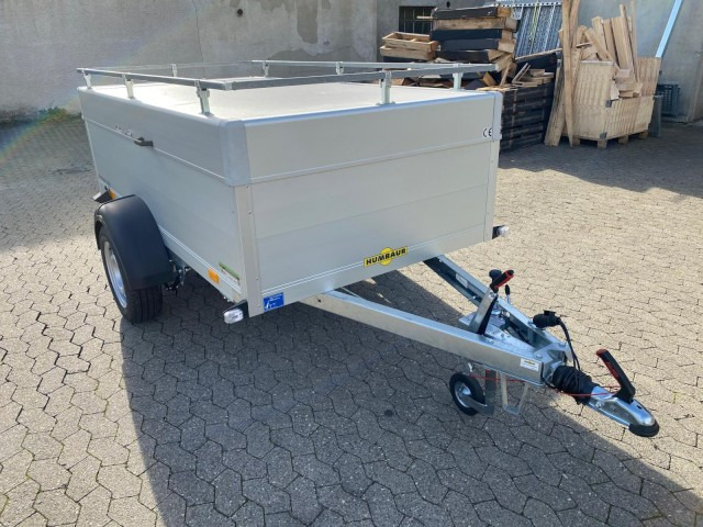 Humbaur HA 132513-5 mit Holz-Alu Deckel mit Reling 1300 kg, 2510 x 1310 x 500mm, 100 km/h - Prikolica za automobil: slika 3 Humbaur HA 132513-5 mit Holz-Alu Deckel mit Reling 1300 kg, 2510 x 1310 x 500mm, 100 km/h - Prikolica za automobil: slika 3
