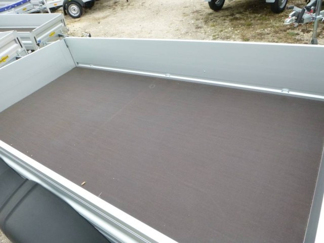 Humbaur HA 202513 mit KV, 2000 kg, 2510 x 1310 x 350 mm - Prikolica za automobil: slika 4 Humbaur HA 202513 mit KV, 2000 kg, 2510 x 1310 x 350 mm - Prikolica za automobil: slika 4