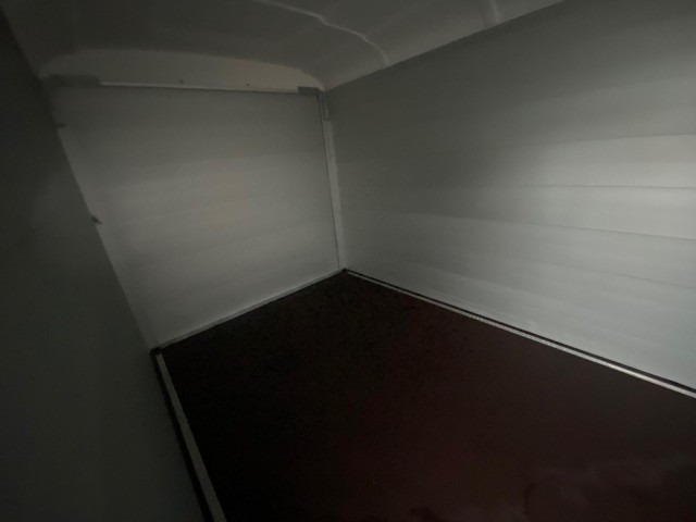 Humbaur Poly-Alu Koffer HKPA 153217, 1,5 to. 100 km/h, 3280 x 1770 x 1800 mm - Prikolica sa zatvorenim sandukom: slika 3 Humbaur Poly-Alu Koffer HKPA 153217, 1,5 to. 100 km/h, 3280 x 1770 x 1800 mm - Prikolica sa zatvorenim sandukom: slika 3